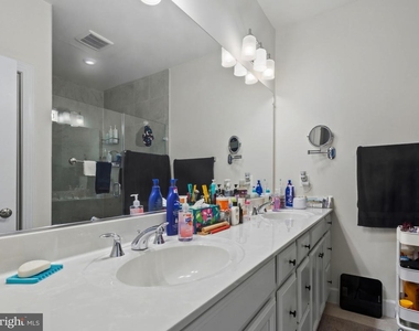 9508 Townfield Place - Photo Thumbnail 20