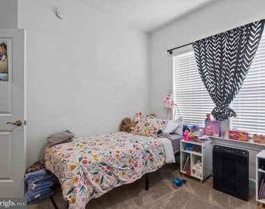 9508 Townfield Place - Photo Thumbnail 26
