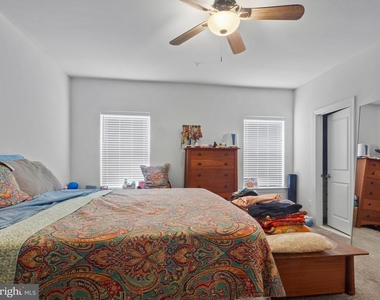 9508 Townfield Place - Photo Thumbnail 17