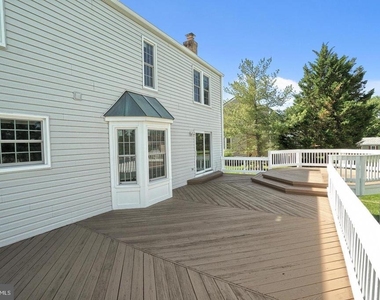 17221 Spates Hill Road - Photo Thumbnail 4