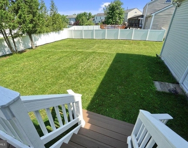 17221 Spates Hill Road - Photo Thumbnail 5