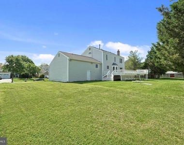 17221 Spates Hill Road - Photo Thumbnail 2