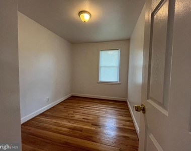 1118 Allison Drive - Photo Thumbnail 7