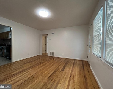 1118 Allison Drive - Photo Thumbnail 6