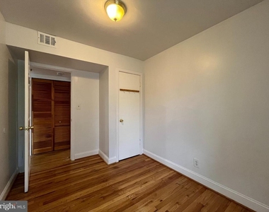1118 Allison Drive - Photo Thumbnail 8