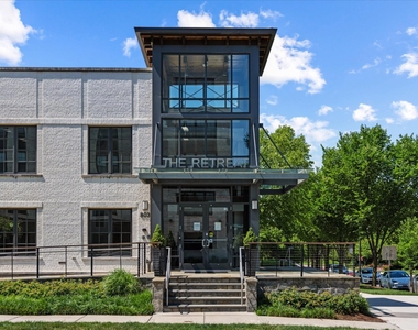 813 Rockwell Avenue - Photo Thumbnail 23