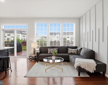 4719 Cambria Road - Photo Thumbnail 15