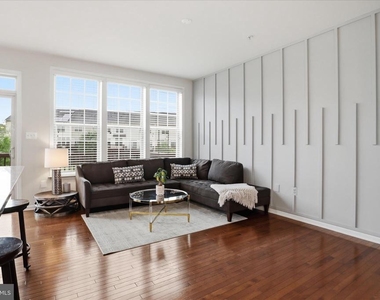 4719 Cambria Road - Photo Thumbnail 14