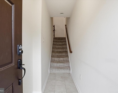 4719 Cambria Road - Photo Thumbnail 4