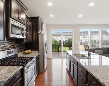 4719 Cambria Road - Photo Thumbnail 13