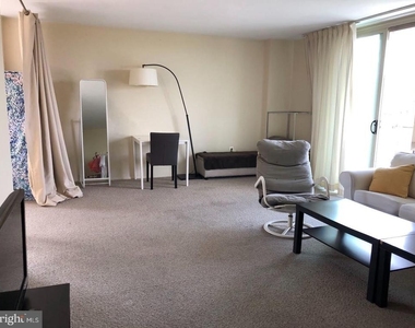 1 E University Parkway - Photo Thumbnail 4