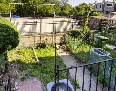 325 W Lorraine Avenue - Photo Thumbnail 23