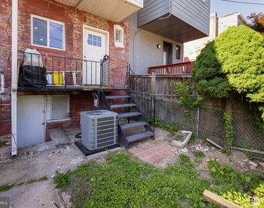 325 W Lorraine Avenue - Photo Thumbnail 24