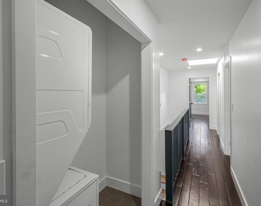 325 W Lorraine Avenue - Photo Thumbnail 19