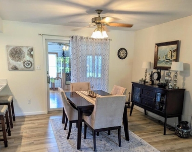 47 Radcliffe Drive - Photo Thumbnail 6
