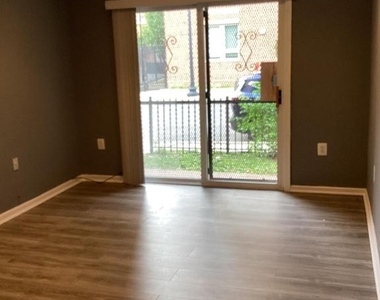 5005 D Street Se - Photo Thumbnail 1