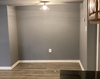 5005 D Street Se - Photo Thumbnail 6