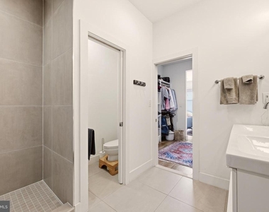 3812 13th Street Nw - Photo Thumbnail 23