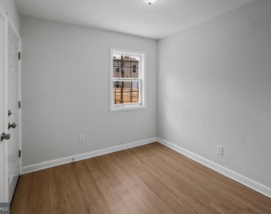182 36th Street Ne - Photo Thumbnail 23