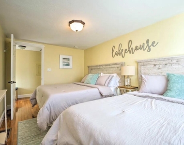 803 Court Street - Photo Thumbnail 23
