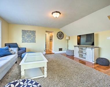 803 Court Street - Photo Thumbnail 24