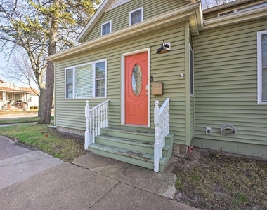 803 Court Street - Photo Thumbnail 1