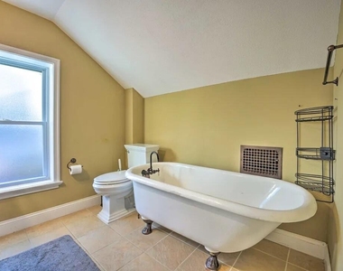 803 Court Street - Photo Thumbnail 18