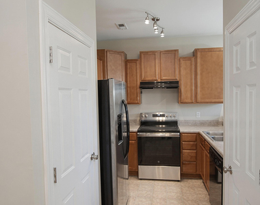 4809 Landover Pine Place - Photo Thumbnail 3