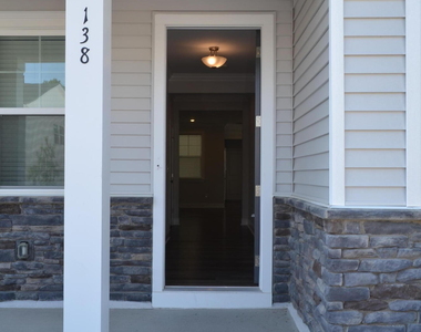 138 Sea Cave Lane - Photo Thumbnail 2