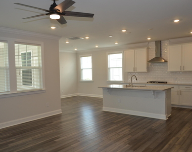 138 Sea Cave Lane - Photo Thumbnail 9