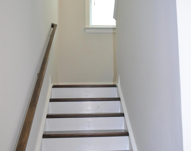 138 Sea Cave Lane - Photo Thumbnail 18