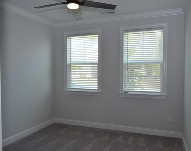 138 Sea Cave Lane - Photo Thumbnail 5