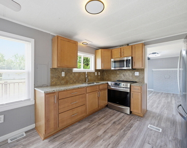 320 E Earp Street - Photo Thumbnail 10
