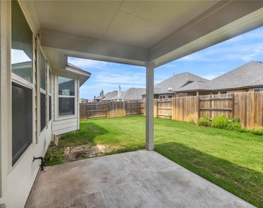 2926 Diego Dr - Photo Thumbnail 27