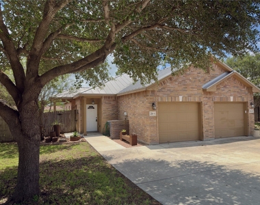216 Anne Louise Dr - Photo Thumbnail 1