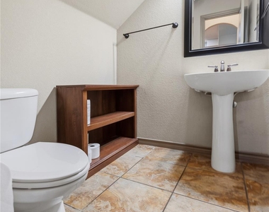 8318 Campeche Bay Pl - Photo Thumbnail 21