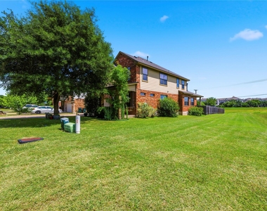 8318 Campeche Bay Pl - Photo Thumbnail 2