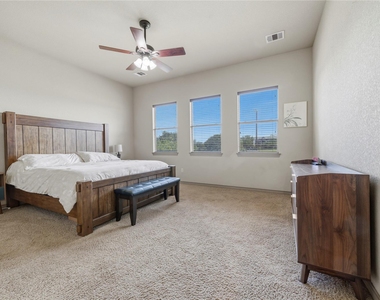 8318 Campeche Bay Pl - Photo Thumbnail 24
