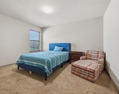 8318 Campeche Bay Pl - Photo Thumbnail 34