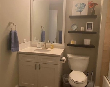 507 Sabine St - Photo Thumbnail 20