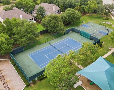 3404 Reims Ct - Photo Thumbnail 16