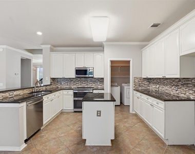 3404 Reims Ct - Photo Thumbnail 3
