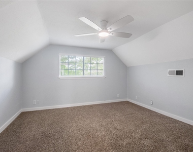 5504 Coventry Ln - Photo Thumbnail 14