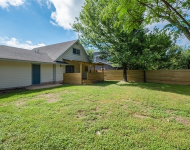 5504 Coventry Ln - Photo Thumbnail 21