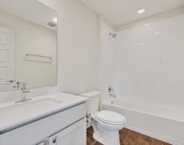 13712 Clerk St - Photo Thumbnail 18