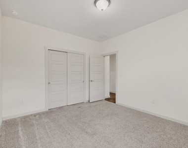 13712 Clerk St - Photo Thumbnail 15