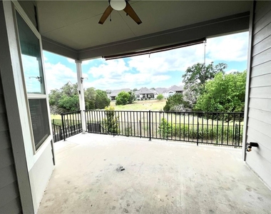 197 Santa Maria St - Photo Thumbnail 22