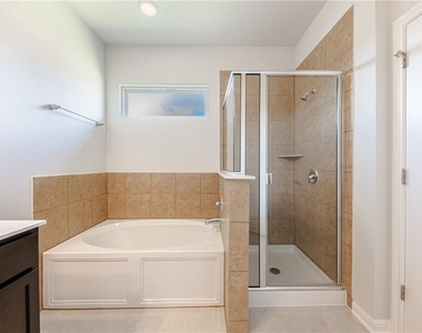 705 Durness Dr - Photo Thumbnail 11