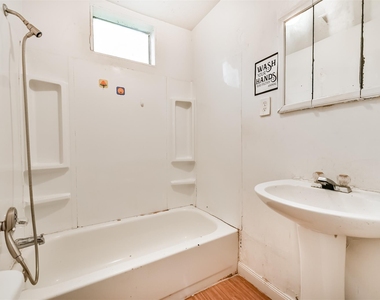 639 E St Charles Dr - Photo Thumbnail 13