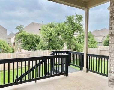 2920 Youngwood St - Photo Thumbnail 14